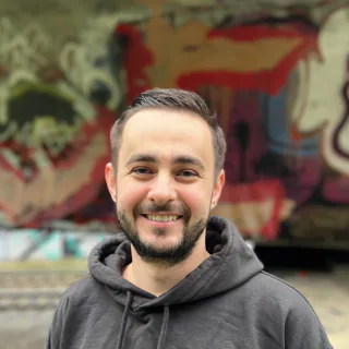 Portrait of Metin Akin, software engineer in Munich
